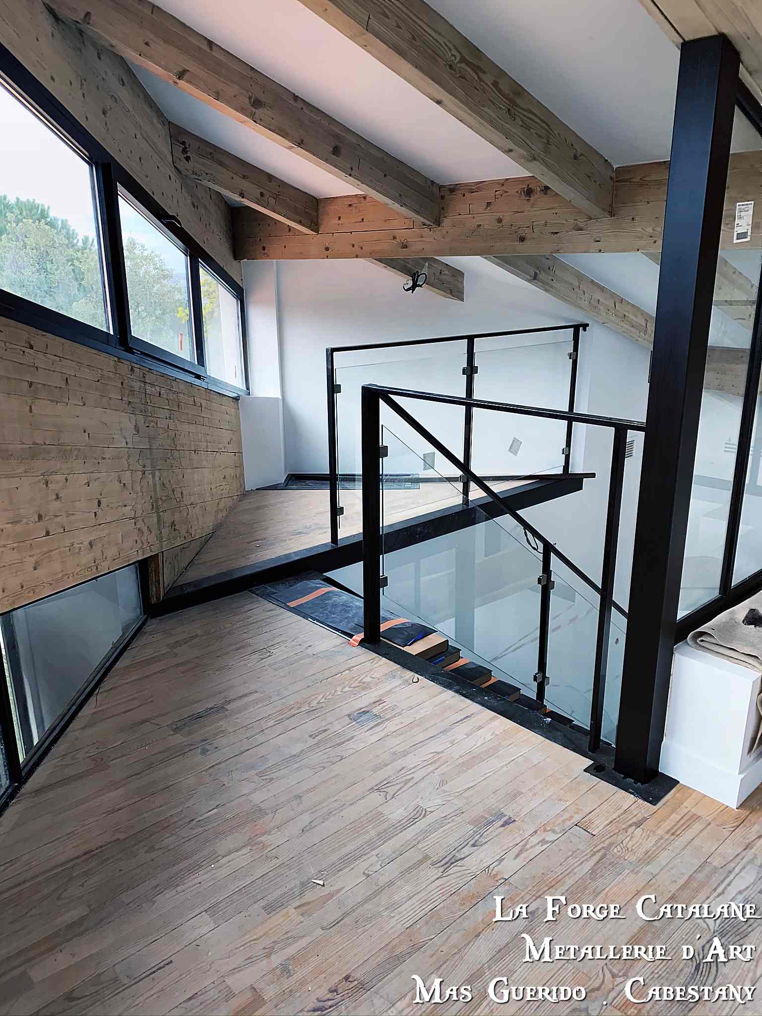 garde corps ramplissage verre feuillete pince inox forge catalane.jpg